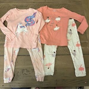 Carters 24M pajamas sets